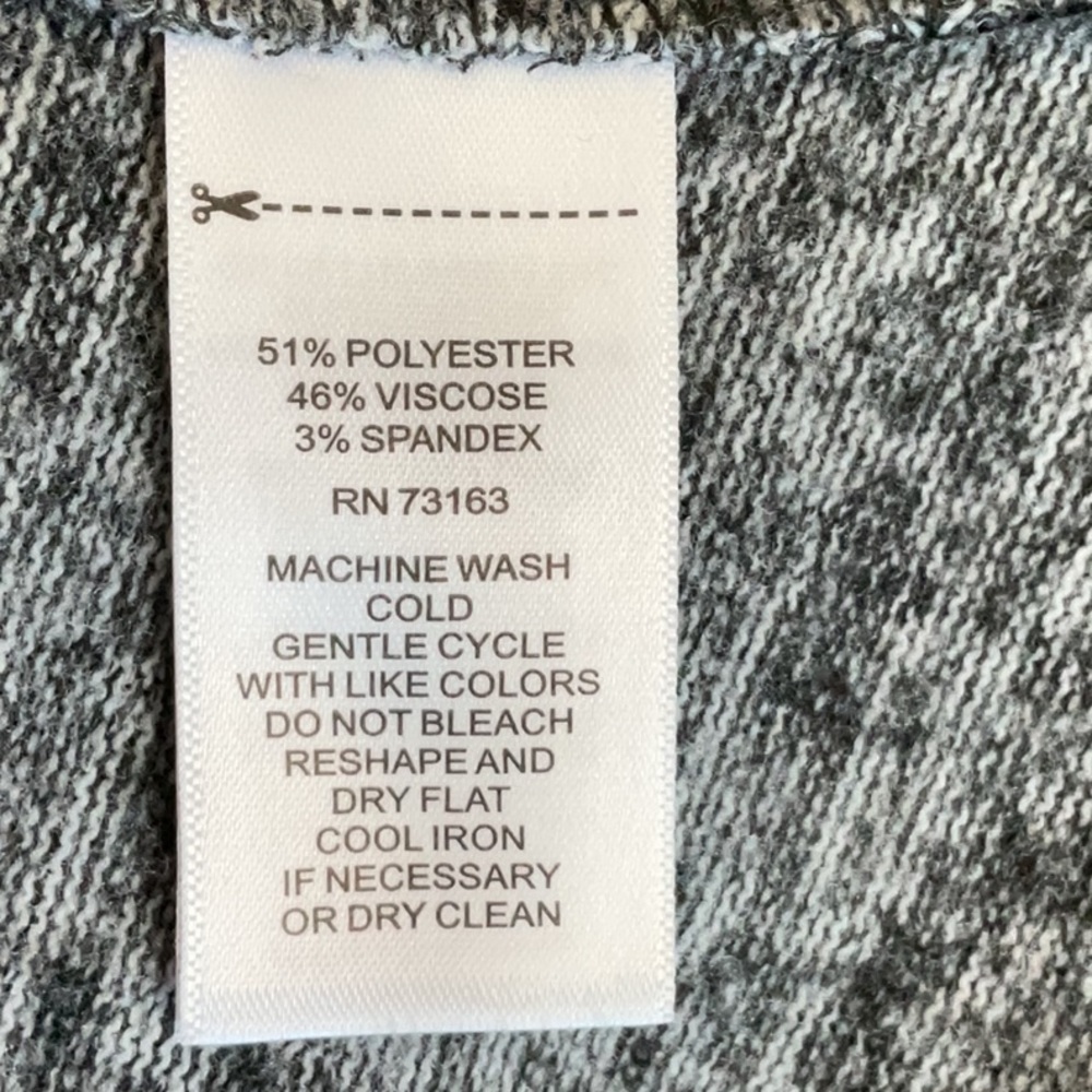 Cable & Gauge Lightweight Sweater Dress - Picture 7 of 7